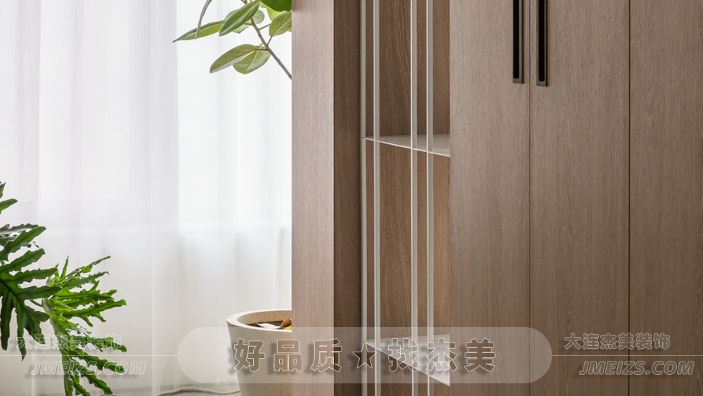 大连装修潮流趋势之北欧森林/原木元气自然自得A玄关客厅-大连k1体育装饰官网