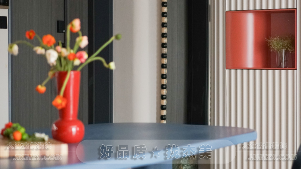 大连装修潮流趋势之原木混搭/自我性格自在生涯A玄关客厅-大连k1体育装饰官网